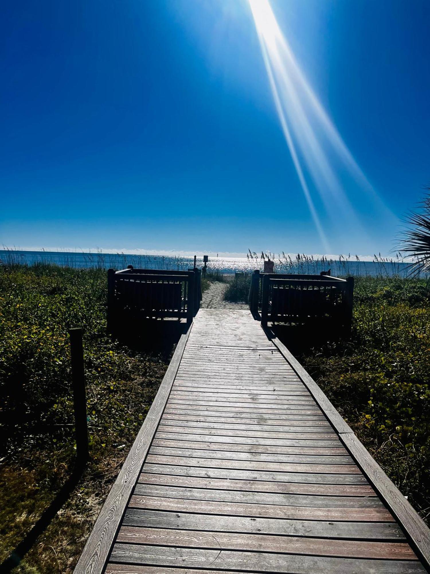 Boardwalk Beach Resort Myrtle Beach Bagian luar foto