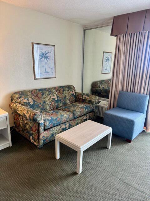 Boardwalk Beach Resort Myrtle Beach Bagian luar foto